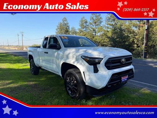 2024 Toyota Tacoma SR