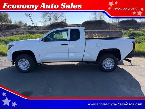 2024 Toyota Tacoma SR