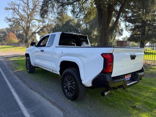 2024 Toyota Tacoma SR