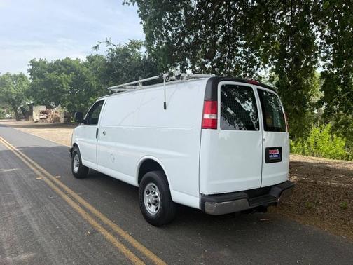 2014 Chevrolet Express 2500 Work Van