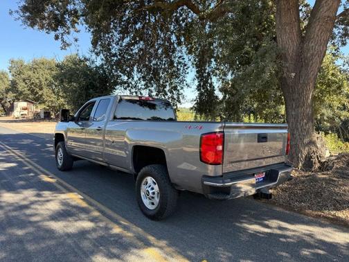 2017 Chevrolet Silverado 2500 LT