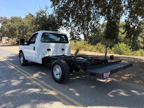 2013 Ford F-250 4X2 2dr Regular Cab 137 in. WB