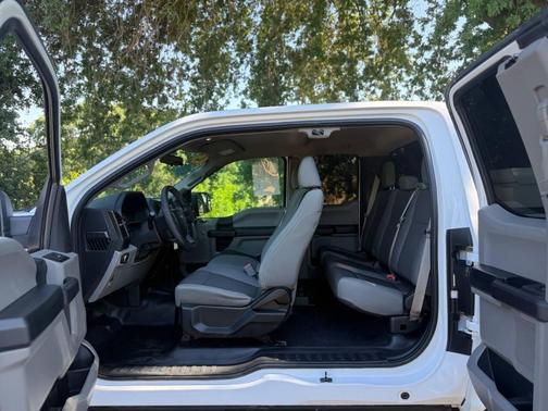 Oxford White 2015 Ford F-150 XL