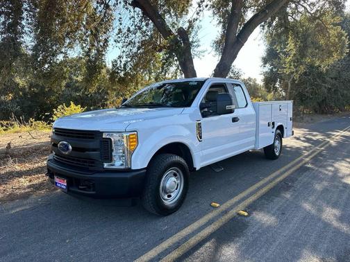 2017 Ford F-350 XL