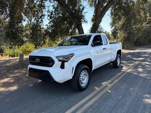2024 Toyota Tacoma SR