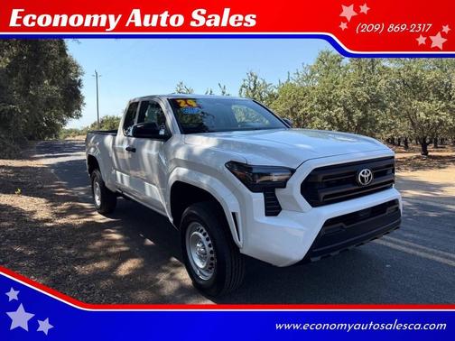 2024 Toyota Tacoma SR