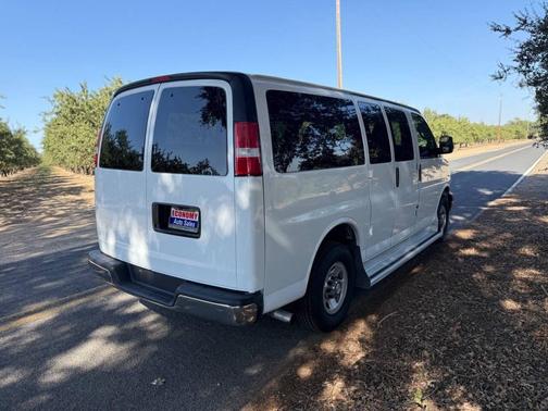 2016 Chevrolet Express 3500 LT