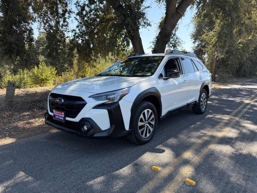 2023 Subaru Outback Premium