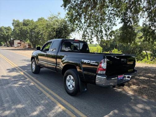 2014 Toyota Tacoma Base