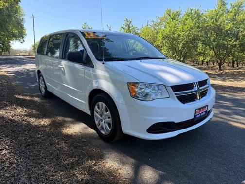 2017 Dodge Grand Caravan SE