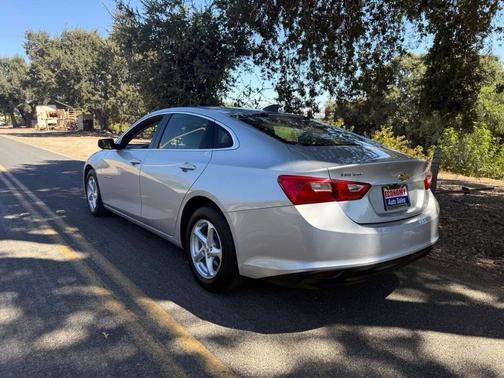 2018 Chevrolet Malibu 1LS
