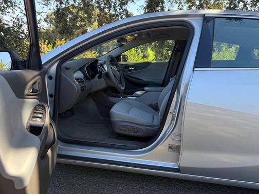 2018 Chevrolet Malibu 1LS