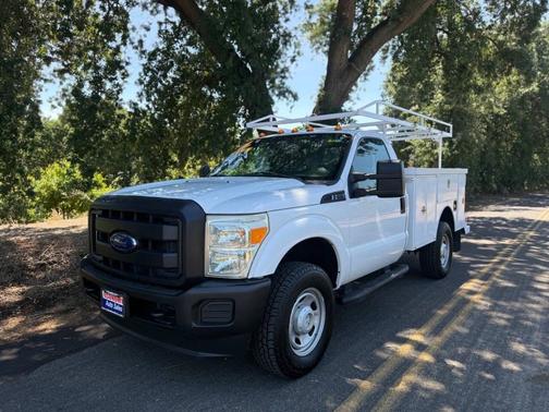 Off White 2016 Ford F-350 XL