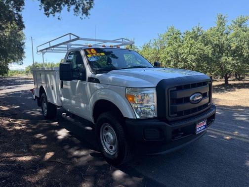 Off White 2016 Ford F-350 XL