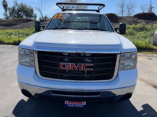 2009 GMC Sierra 2500 Work Truck