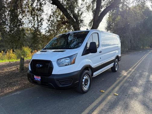 2021 Ford Transit-250 Base