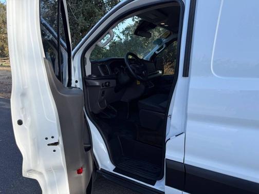 2021 Ford Transit-250 Base