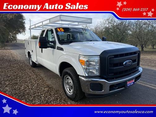 2015 Ford F-250 4X2 4dr SuperCab 141.8 158 in. WB