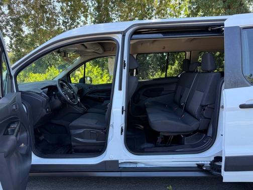 Frozen White 2015 Ford Transit Connect XL