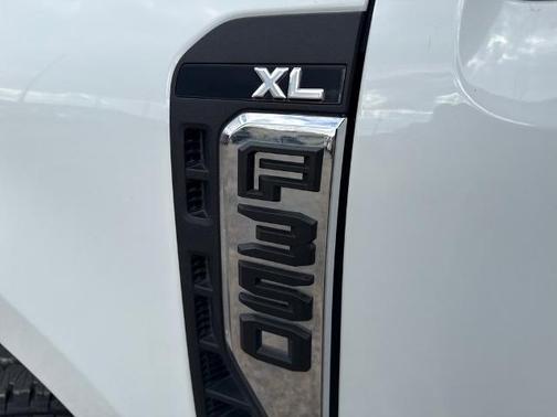2024 Ford F-350 PICKUP/