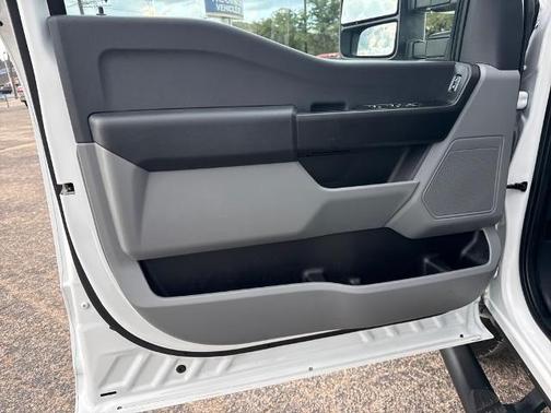 2024 Ford F-350 PICKUP/
