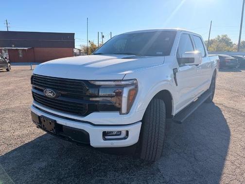 2025 Ford F-150 PLATINUM