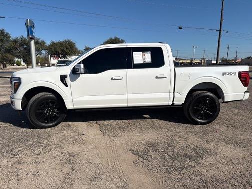 2025 Ford F-150 PLATINUM