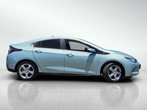Green Mist Metallic 2019 Chevrolet Volt LT