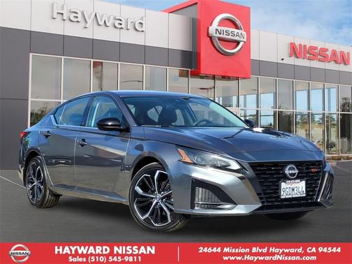 2023 Nissan Altima 2.5 SR