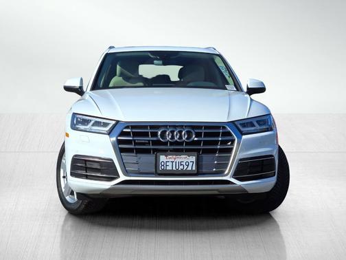 Ibis White 2018 Audi Q5 2.0T Tech Premium