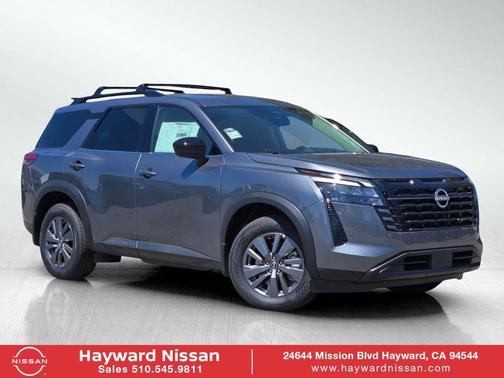 Gun Metallic 2026 Nissan Pathfinder SV