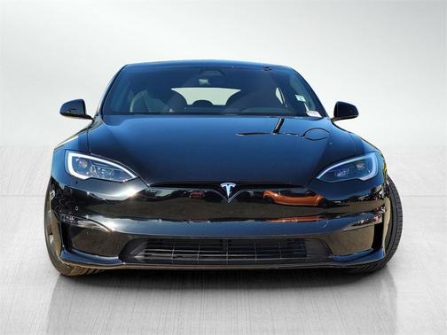 2022 Tesla Model S Base