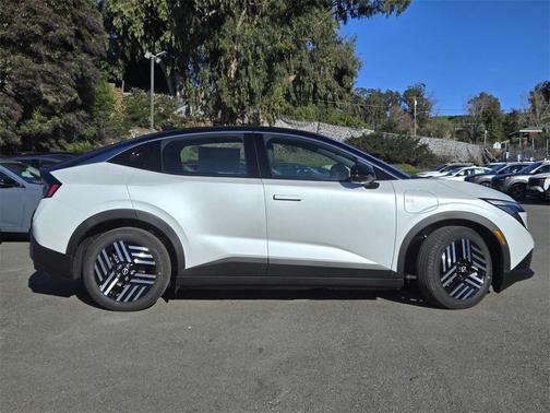 2026 Nissan Leaf SV+