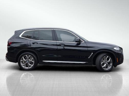 Black Sapphire Metallic 2022 BMW X3 xDrive30i