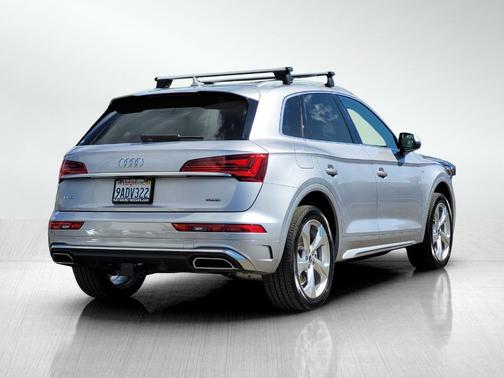 2022 Audi Q5 45 S line quattro Premium