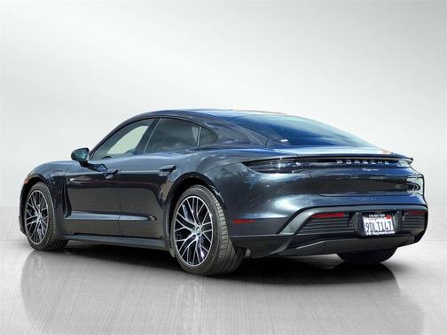 2021 Porsche Taycan Base