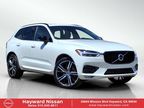 2021 Volvo XC60 T5 R-Design
