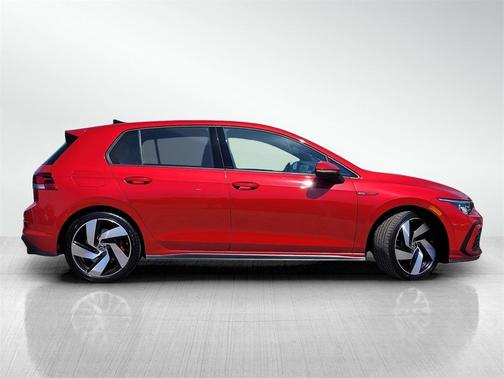 2023 Volkswagen Golf GTI 2.0T SE