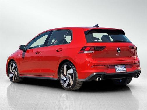 2023 Volkswagen Golf GTI 2.0T SE