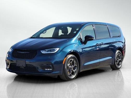 2022 Chrysler Pacifica Hybrid Touring L