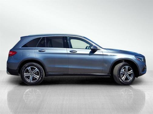2018 Mercedes-Benz GLC 300 Base