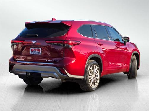 2021 Toyota Highlander Platinum