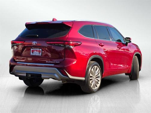2021 Toyota Highlander Platinum