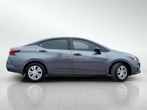 2022 Nissan Versa S