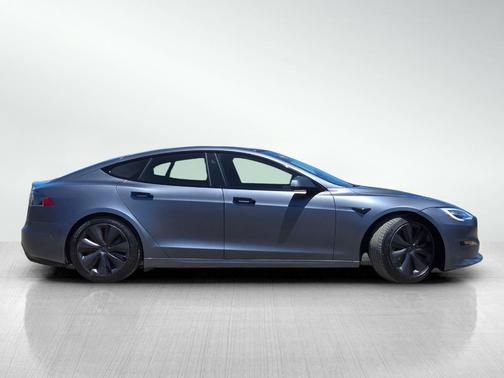 Midnight Silver Metallic 2021 Tesla Model S Long Range