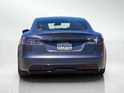 Midnight Silver Metallic 2021 Tesla Model S Long Range