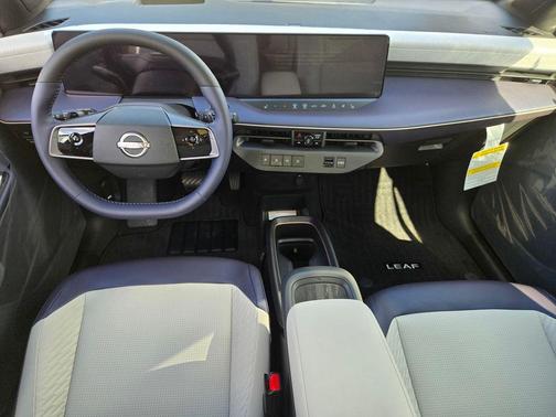 2026 Nissan Leaf PLAT+