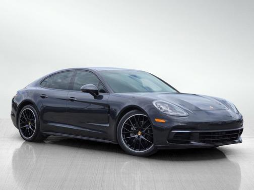 Volcano Grey Metallic 2020 Porsche Panamera 4
