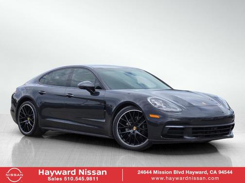 Volcano Grey Metallic 2020 Porsche Panamera 4
