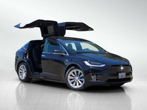 Obsidian Black Metallic 2018 Tesla Model X 75D